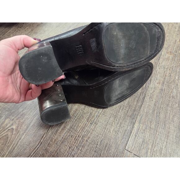 FRYE Nora Omaha Western Ankle Boot 6.5B Tribal Design Black Leather Metal Heeled - Picture 10 of 10